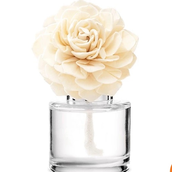 Scentsy dahlia darling fragrance oil flower 🌸 - Picture 2 of 3